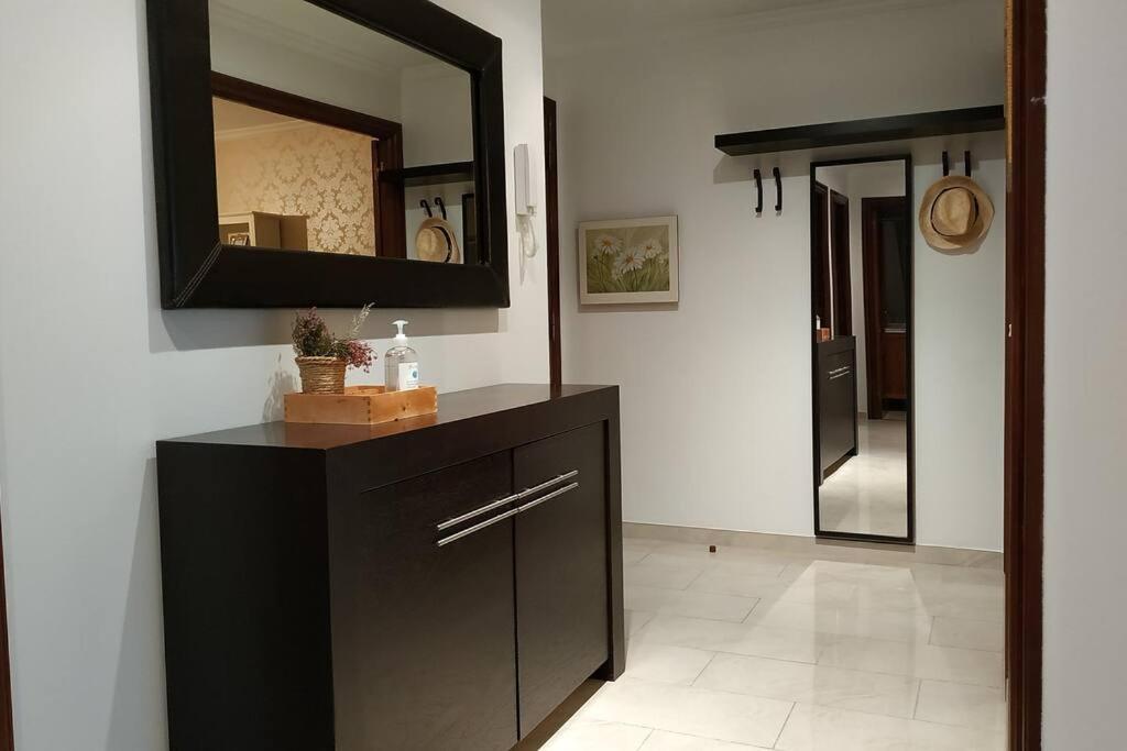 Marina'S Coastal Apartment Ribeira Esterno foto